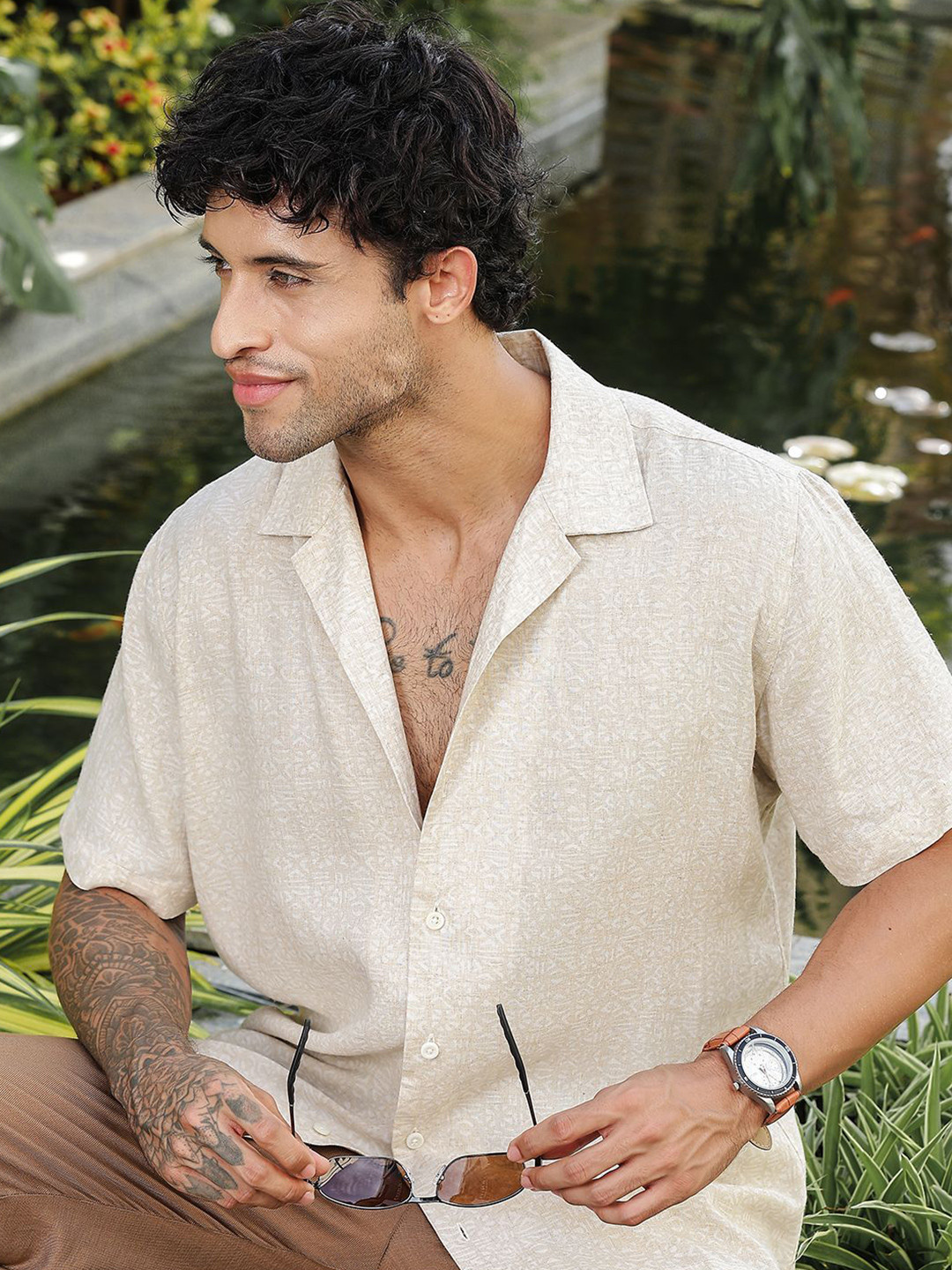 PERCH Relaxed Fit Abstract Printed Short Sleeves Cotton Linen Shirt