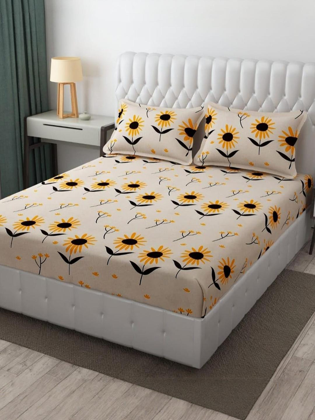 TINDLER KNOTS Cream-Coloured Floral 330 TC King Bedsheet with 2 Pillow Covers