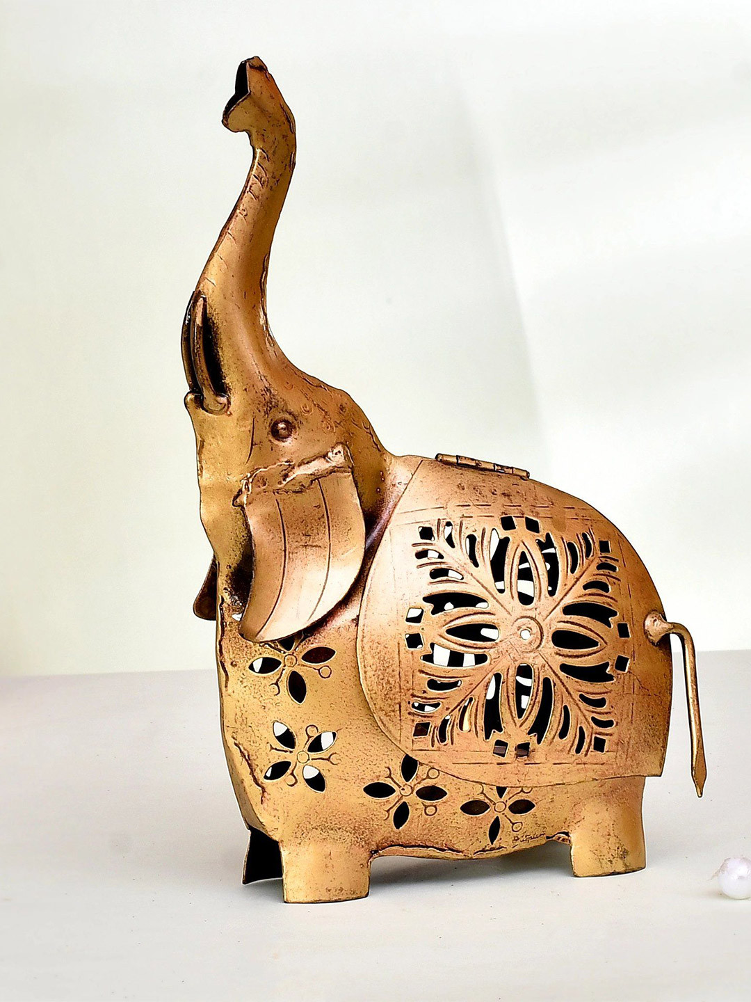 CRAFTAM Gold-Toned Elephant Tealight Candle Holder Stand Showpiece