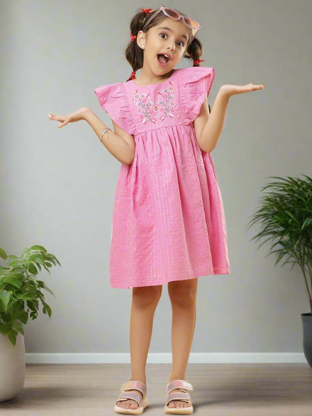 TeenTrums Girls Ethnic Motifs Embroidered Cap Sleeves Fit & Flare Dress