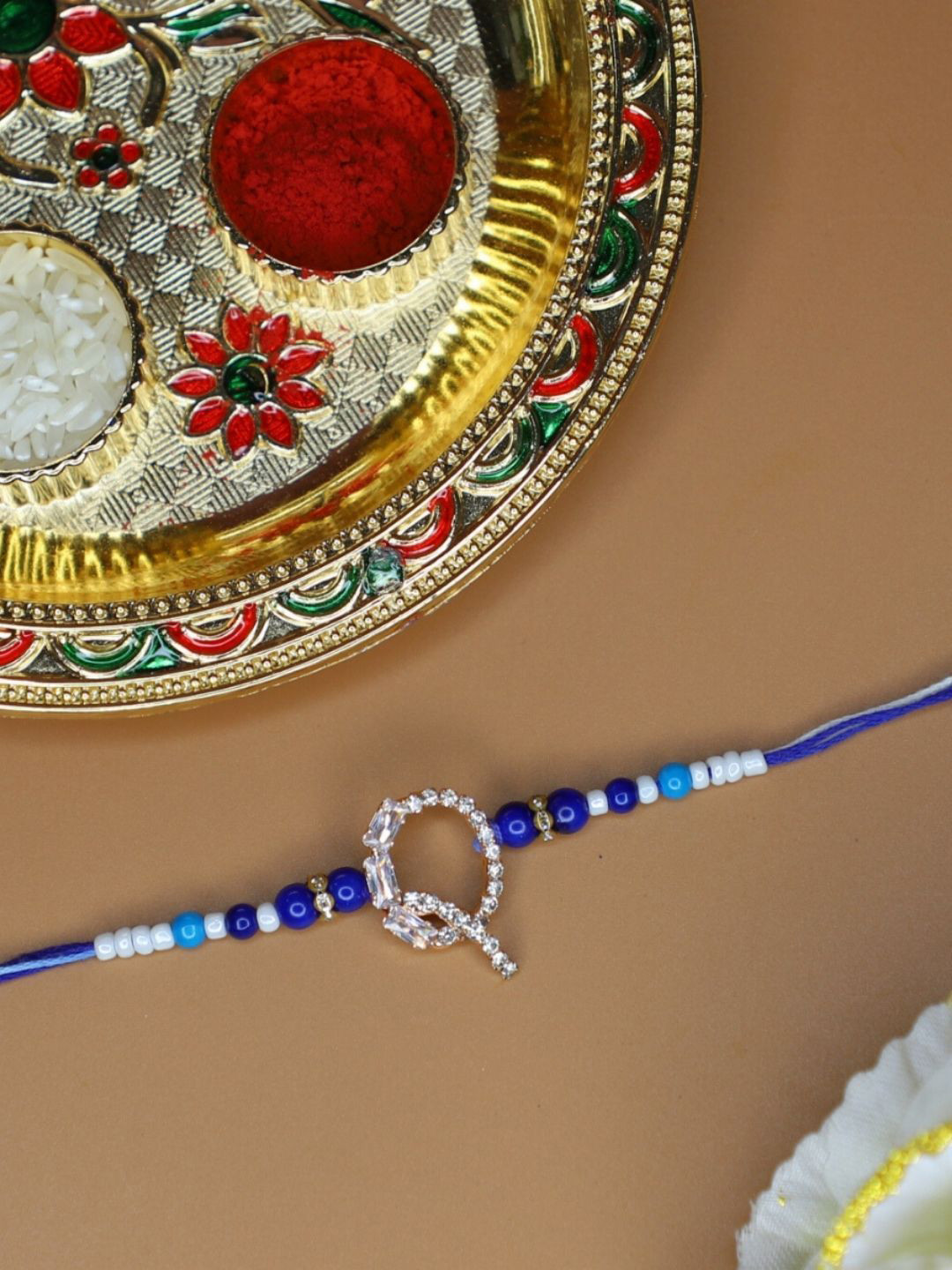 House of Pataudi Q Alphabet Rakhi With Greeting Card & Roli Chawal