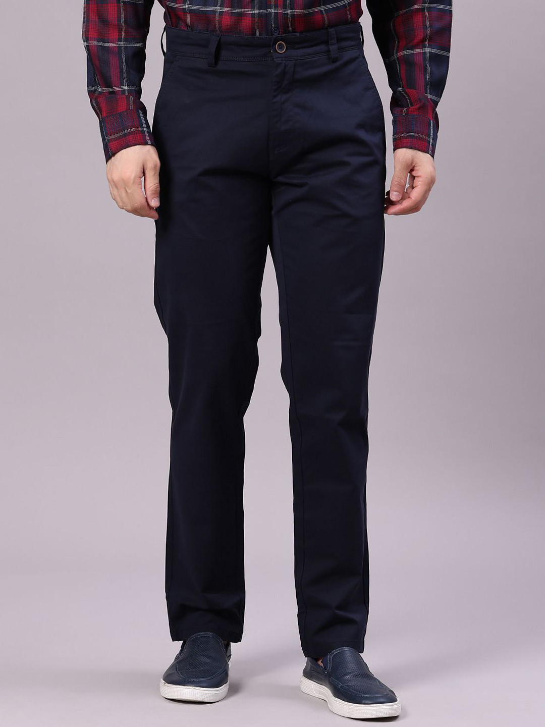 V-Mart Men Slim Fit Twil Mid-Rise Cotton Trousers
