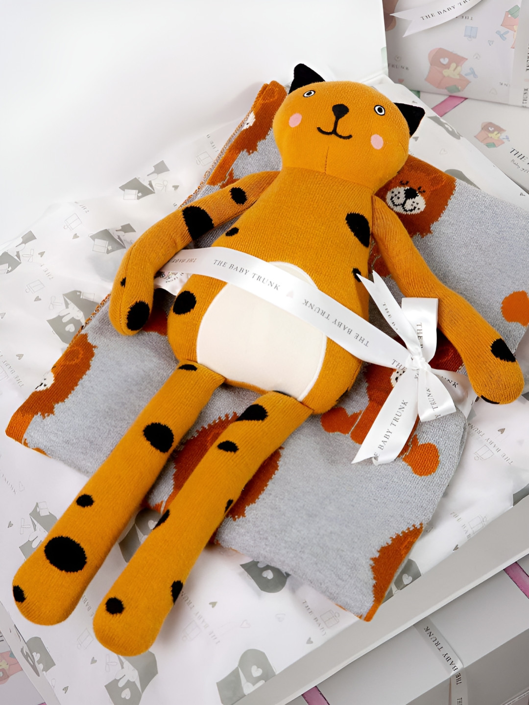 THE BABY TRUNK Infant 2-Pcs Orange-Coloured & Grey Self-Designed Home Gift Sets