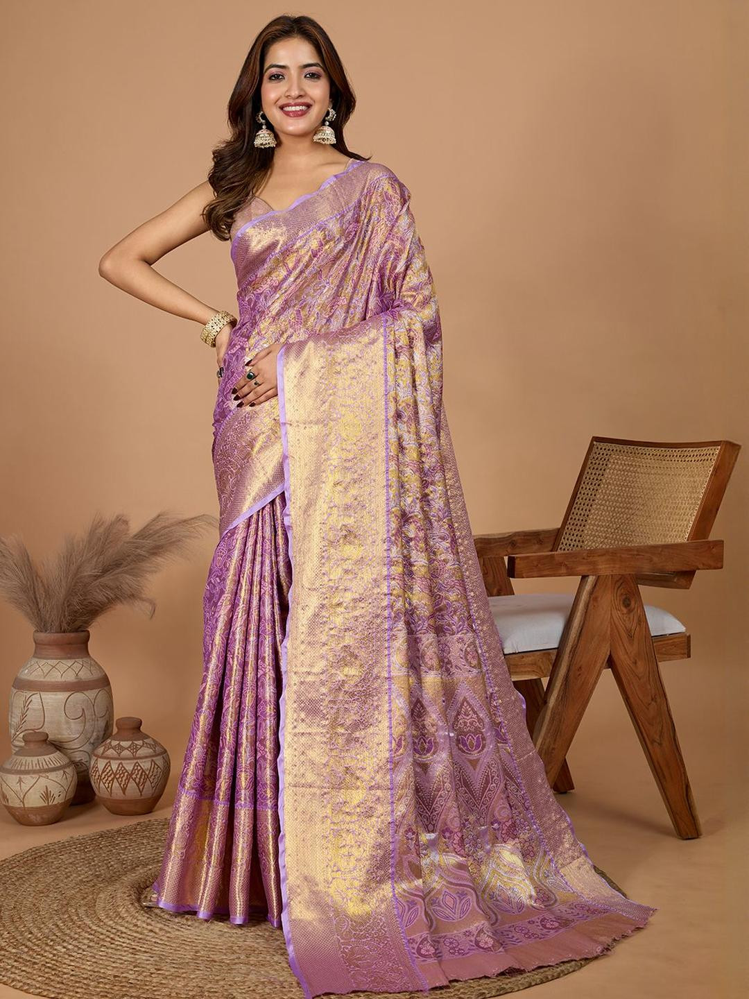 VARNI FABRICS Floral Zari Silk Blend Kanjeevaram Saree