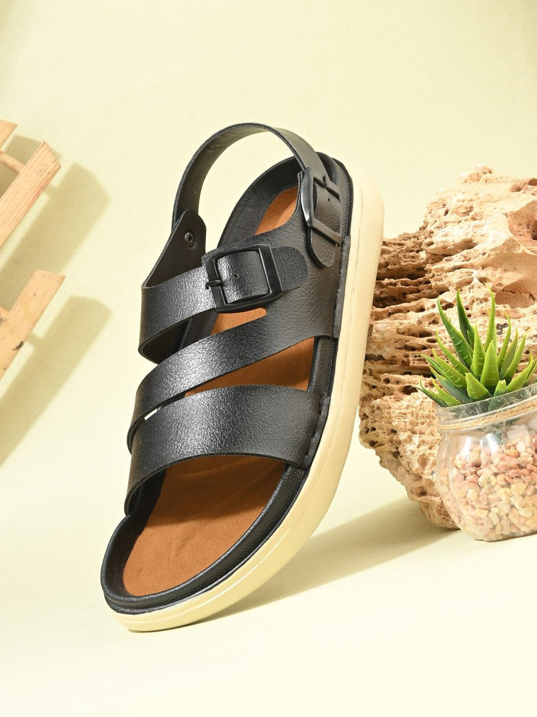 BIZZARO Men Comfort Sandals