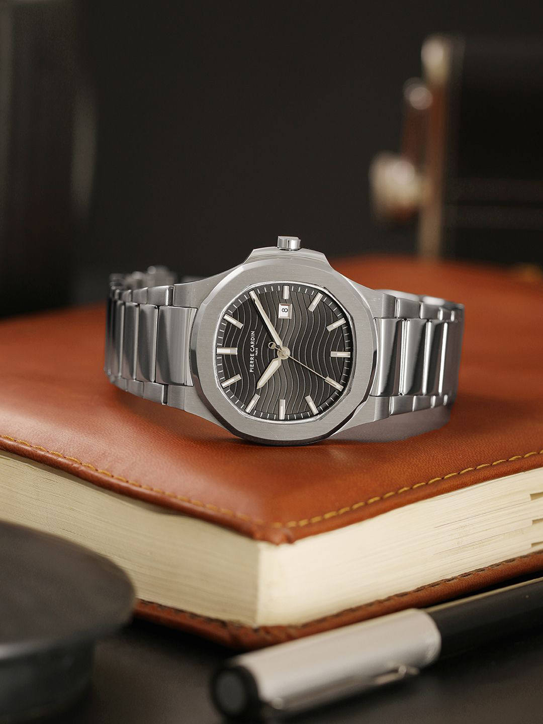 pierre cardin Elegance Men Textured Stainless Steel Straps Analogue Watch CF.1014.MS.2