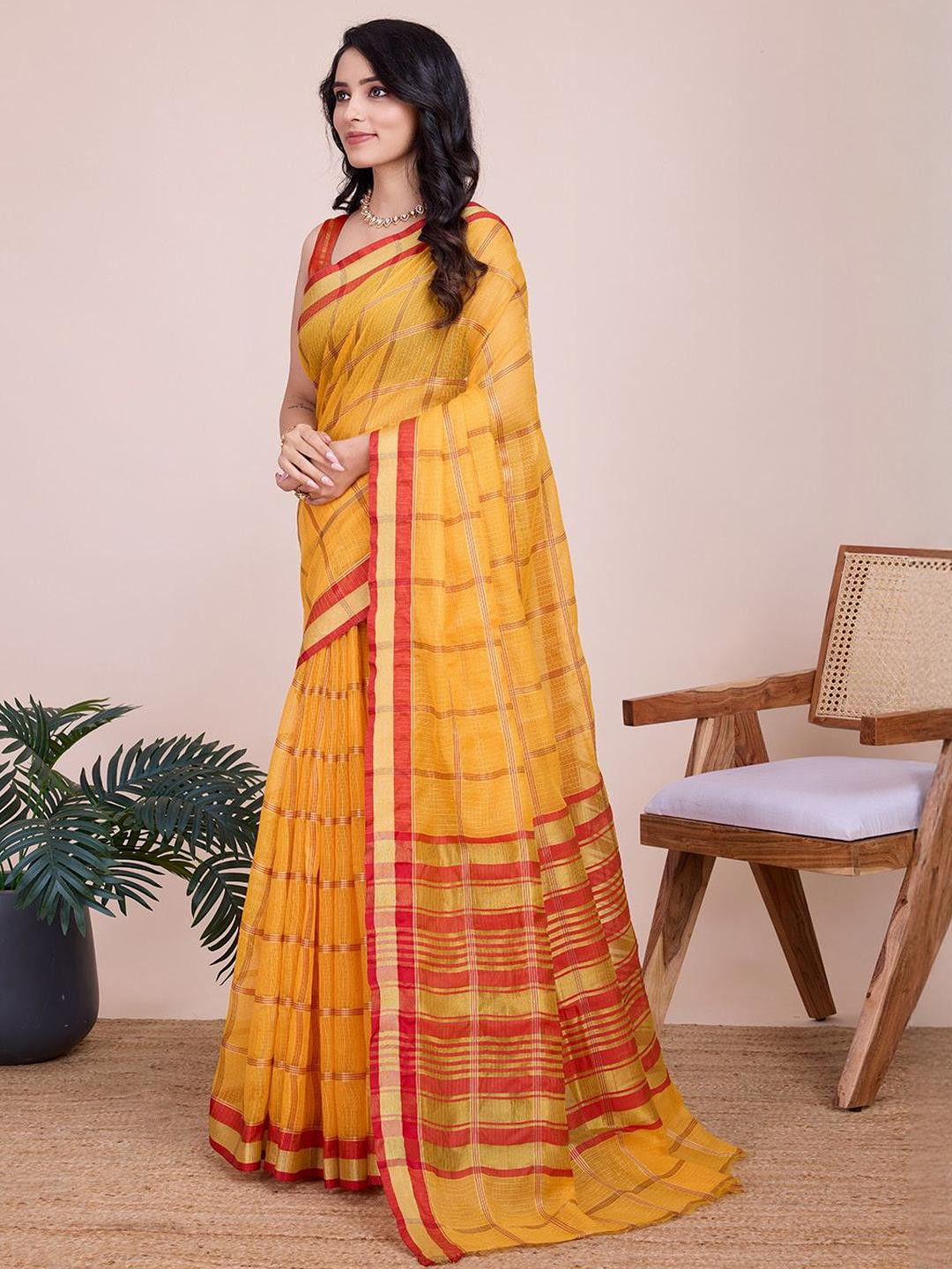 VARNI FABRICS Checked Printed Border Ikat Saree