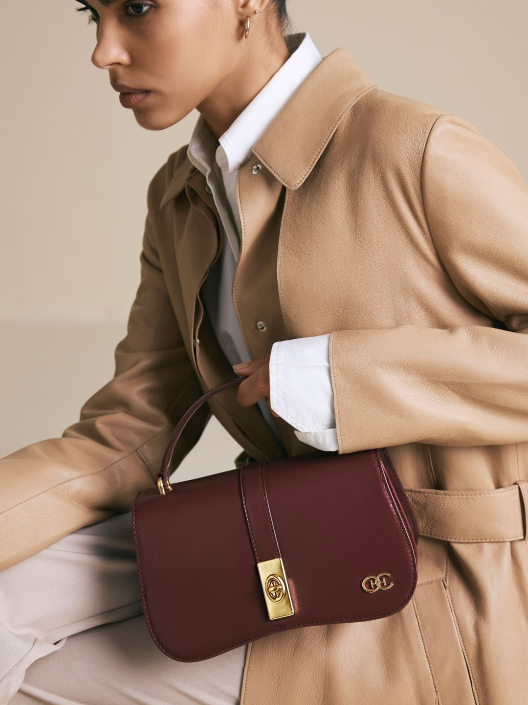 Hoche Paris Leather Structured Sling Bag