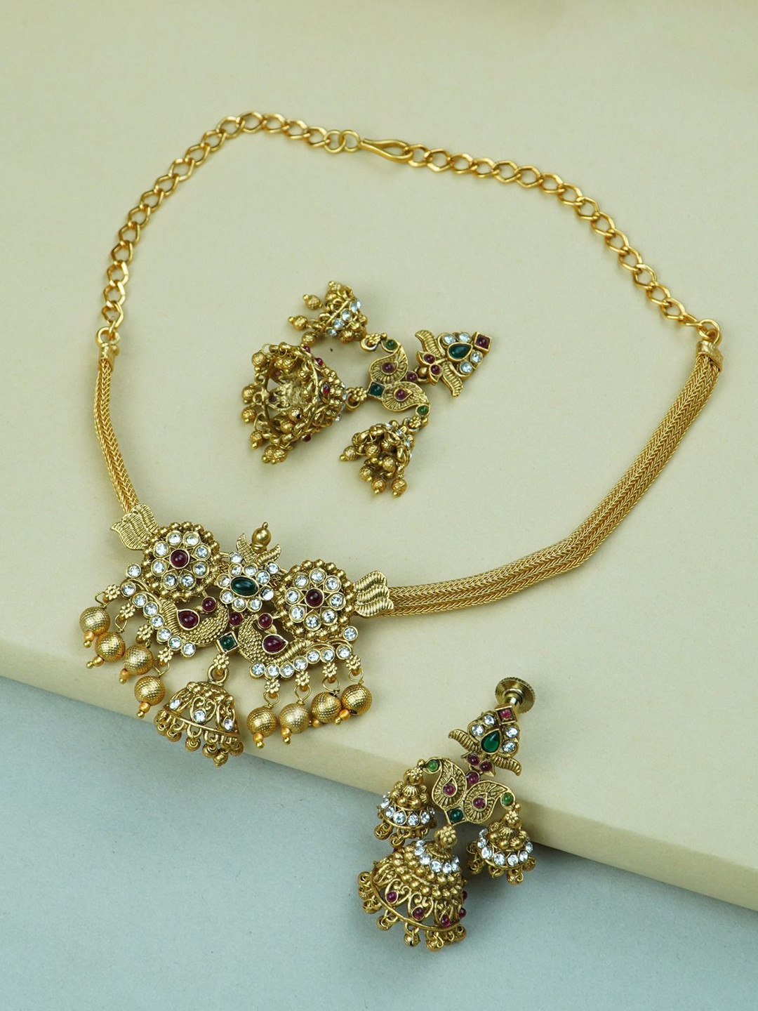 Diksha collection Gold-Plated Kundan-Studded & Beaded Jewellery Set