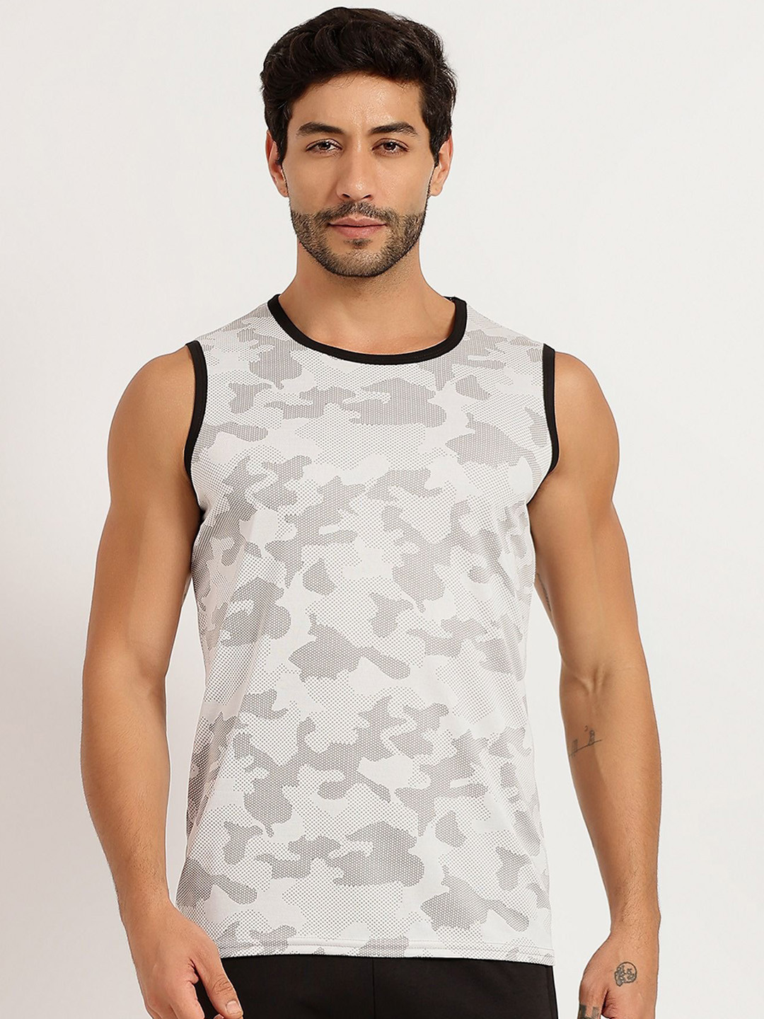 TQH Printed Round Neck Gym Vest TQH-Vest_Printed_824_White_S