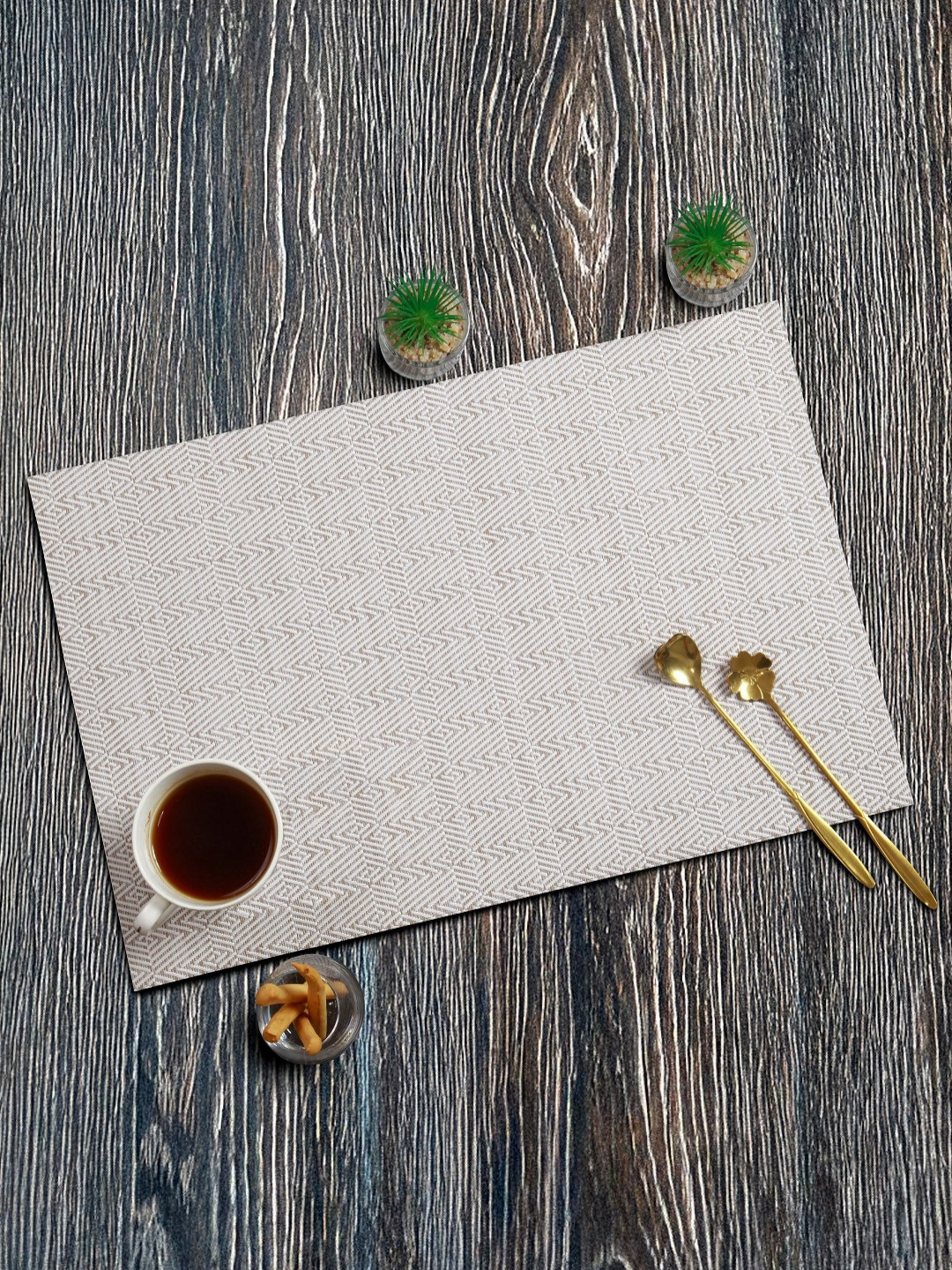OBSESSIONS 6-Pcs Beige & White Printed Rectangle PVC Waterproof Dining Table Placemats
