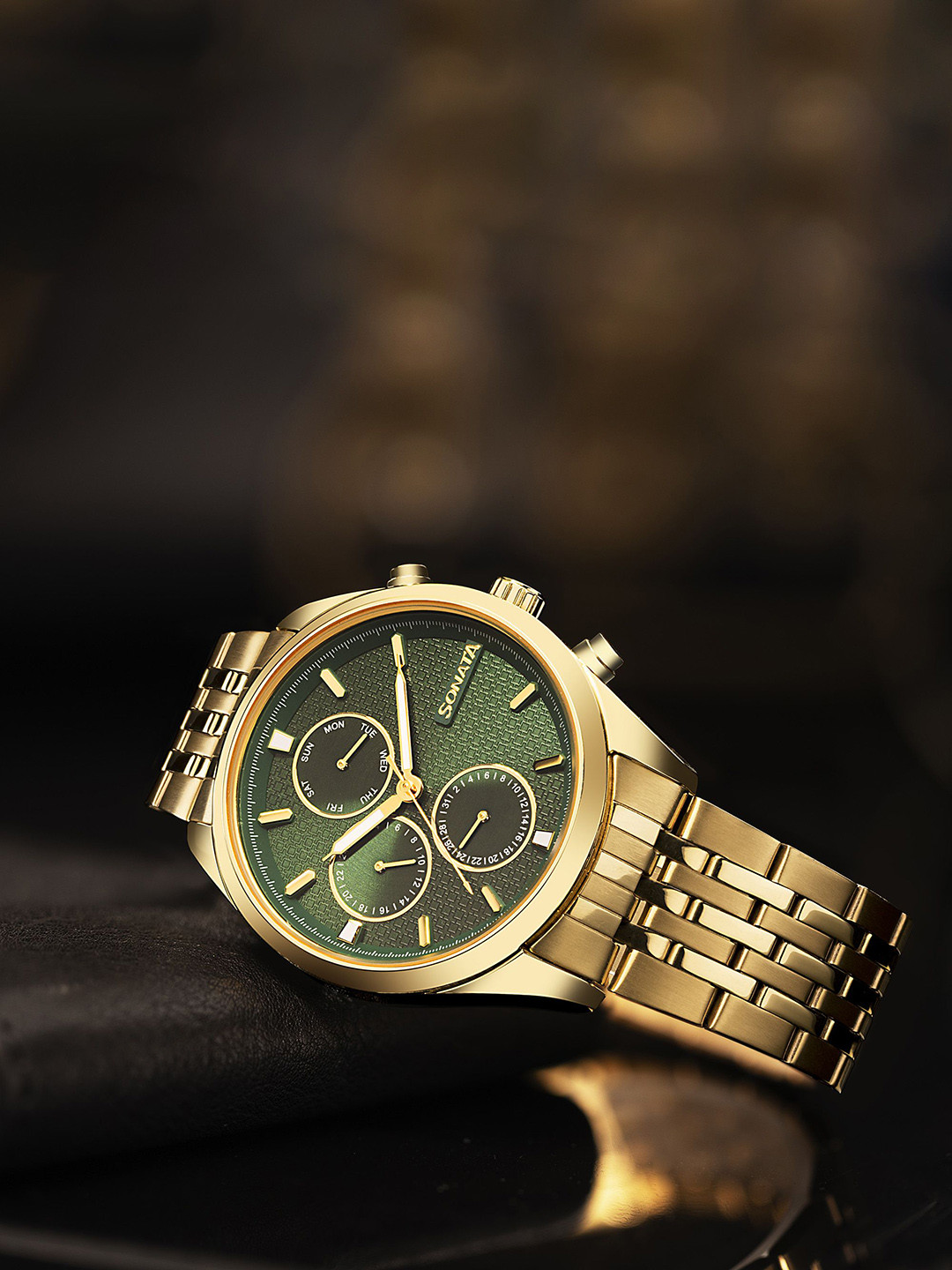 Sonata Magna Quartz Round Dial Men's Analog Watch - 7155YM01