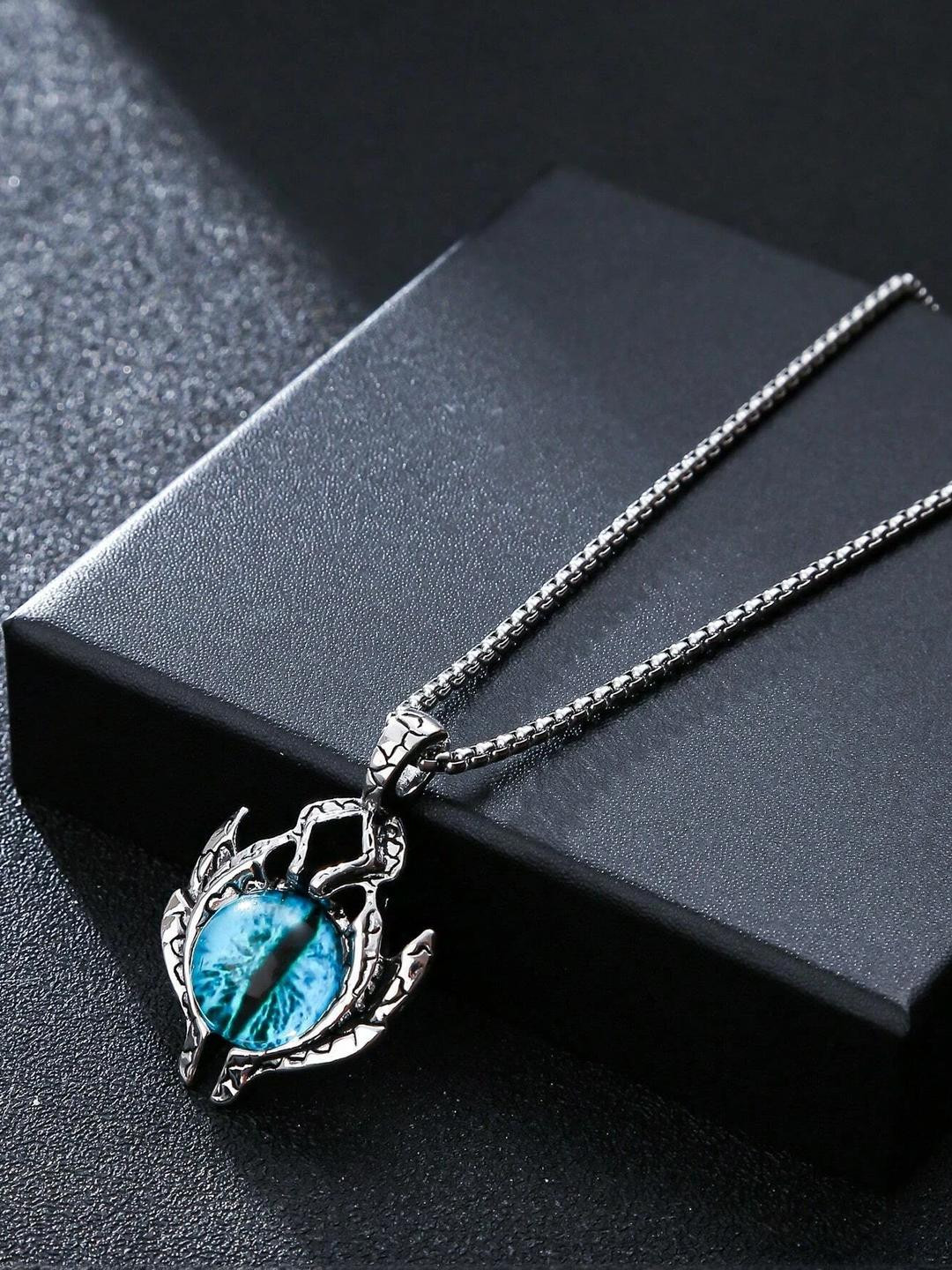 Rgulus Unisex Silver Pendant