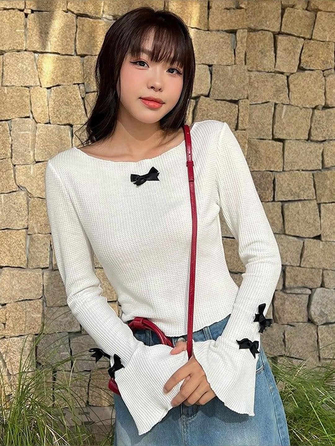 Outzidr Women Ribbed Boat Neck Long Bell Sleeves Top