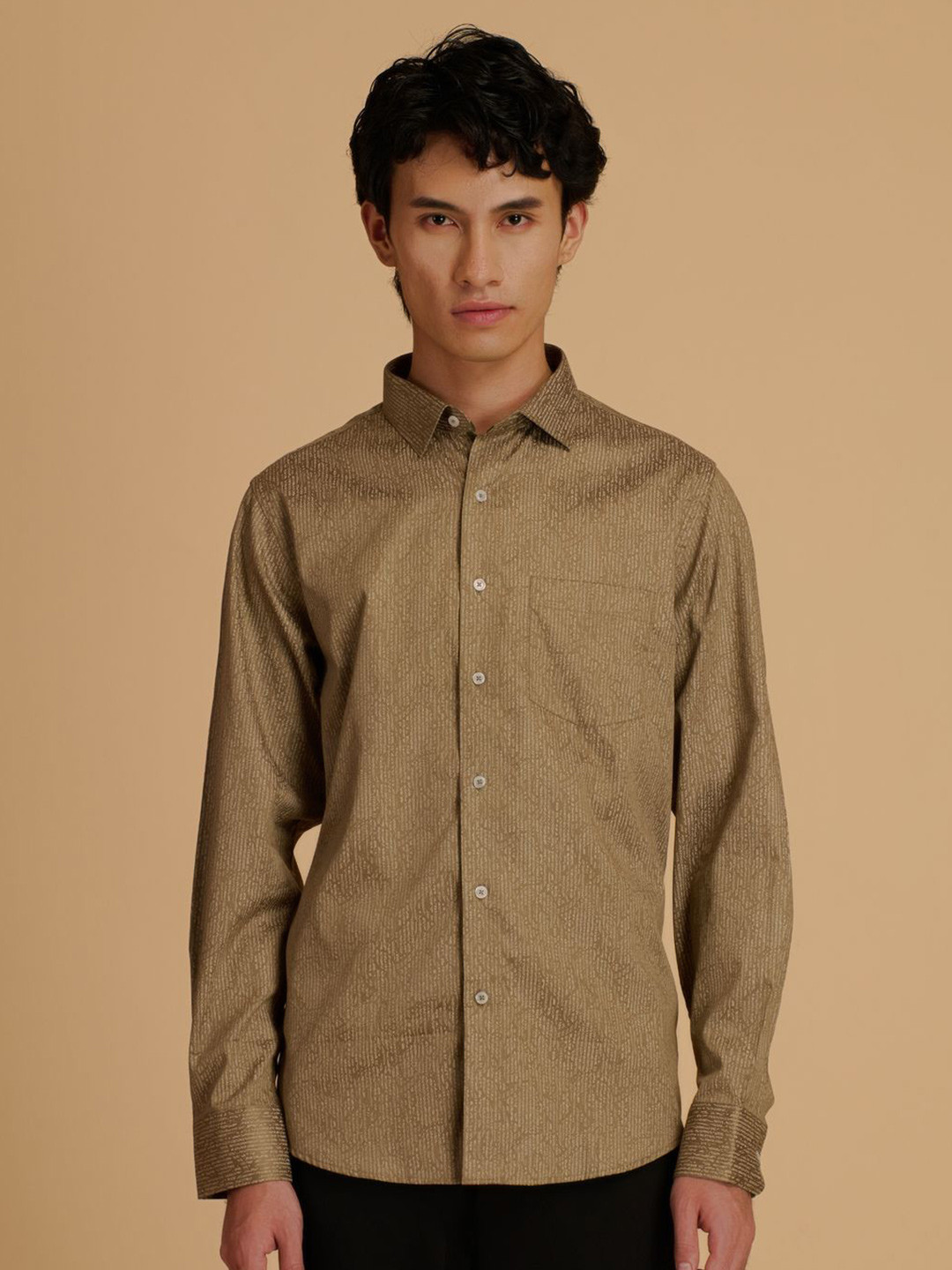 Albion By CnM Men Classic Fit Textured Spread Collar Pure Cotton Casual Shirt