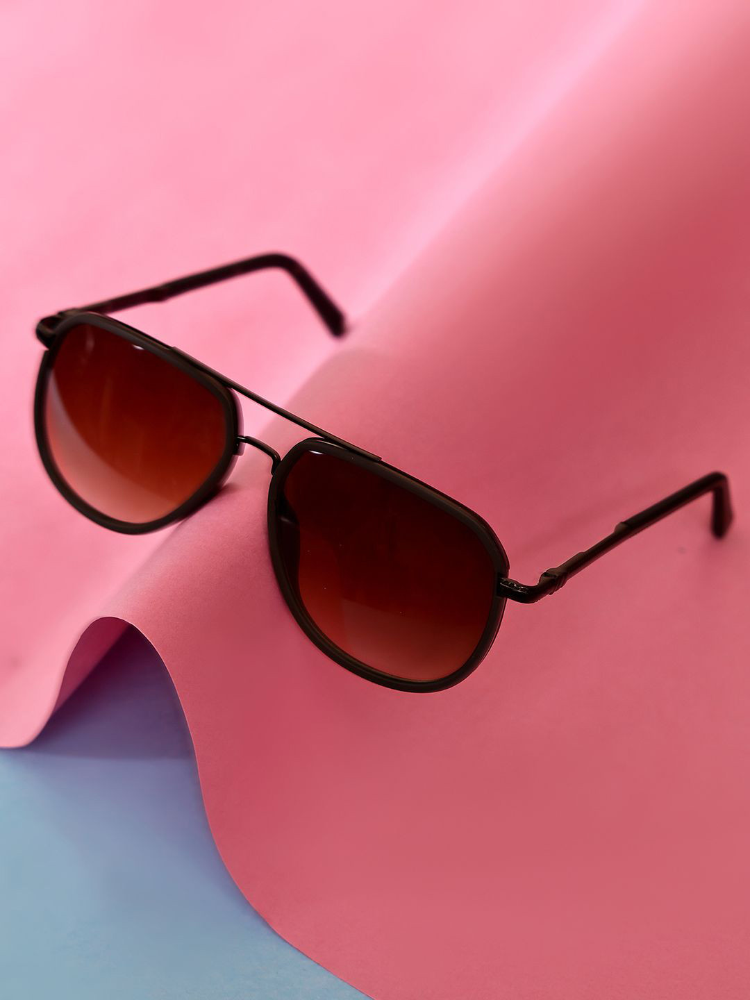 Garry Gobbs Unisex Brown Lens & Brown Aviator Sunglasses with UV Protected Lens