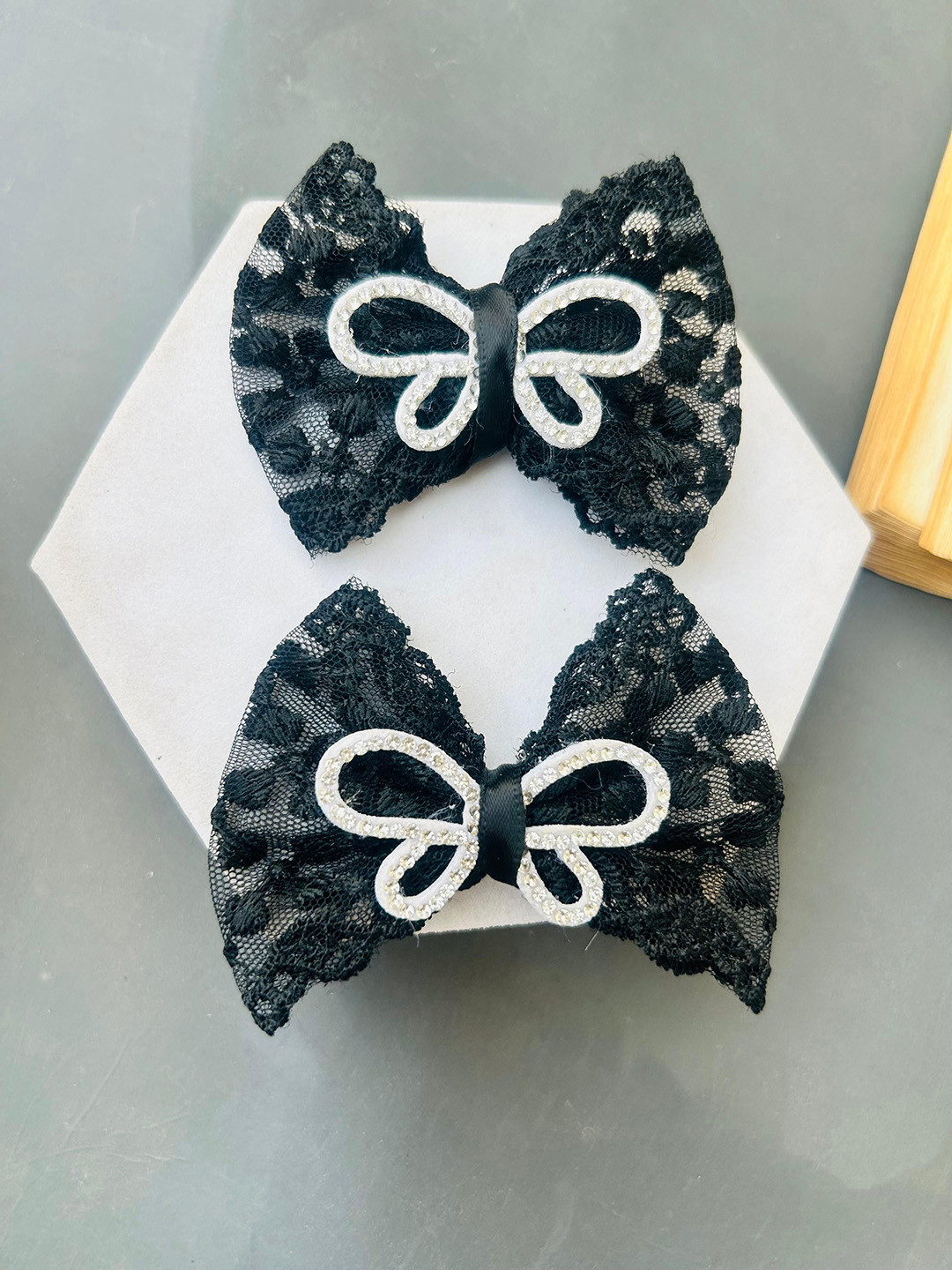 Radhya Accessories Women Pack of 2 Butterfly Lace Hair Bow Clip