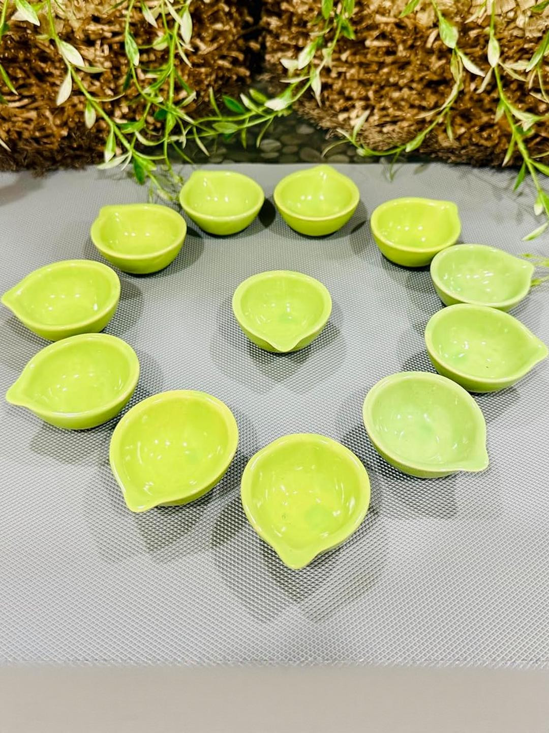 Altaica Set of 12 Light Green Ceramic Diyas