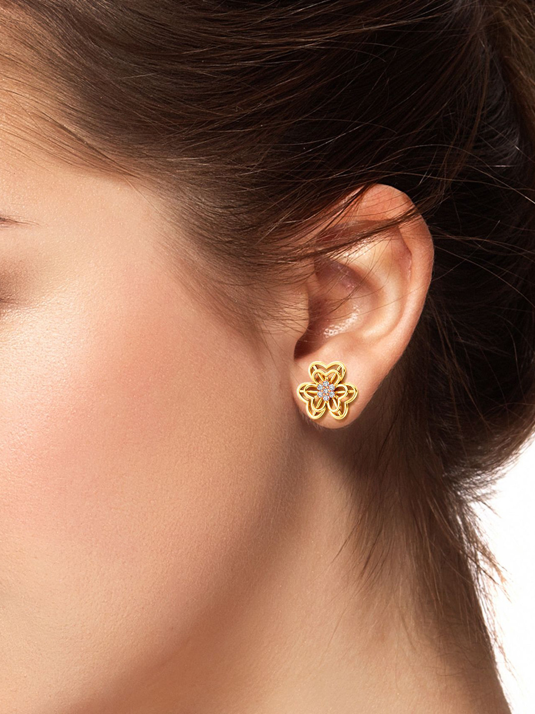 Joyalukkas Elegant Gemstone Floral Stud Earring-2.86 gms