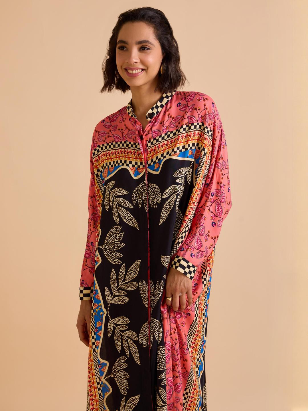 VERB BY PALLAVI SINGHEE Denver Women Floral Printed Mandarin Collar Sheath Midi Dress