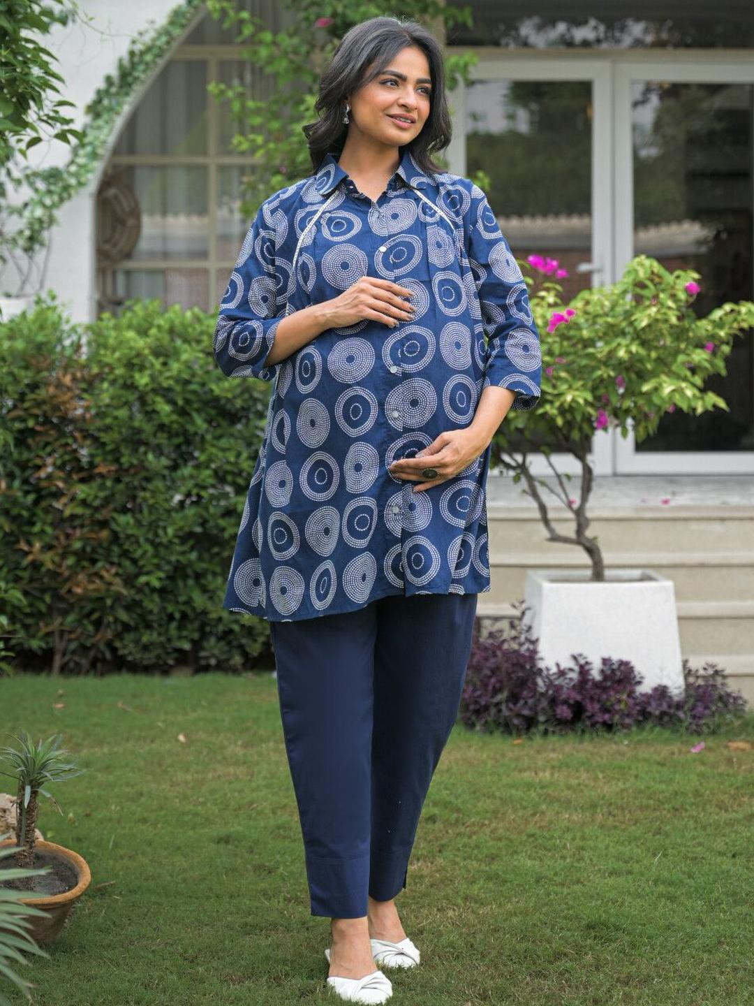 Aujjessa Women Geometric Printed Cotton Maternity Feeding Top