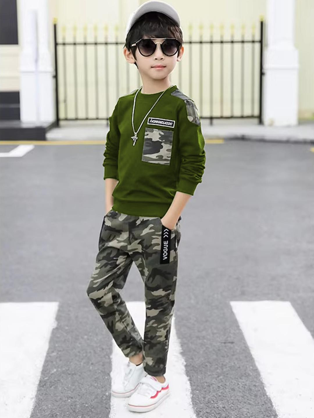 Sagar Impex Boys Cotton Blend Printed Clothing Set