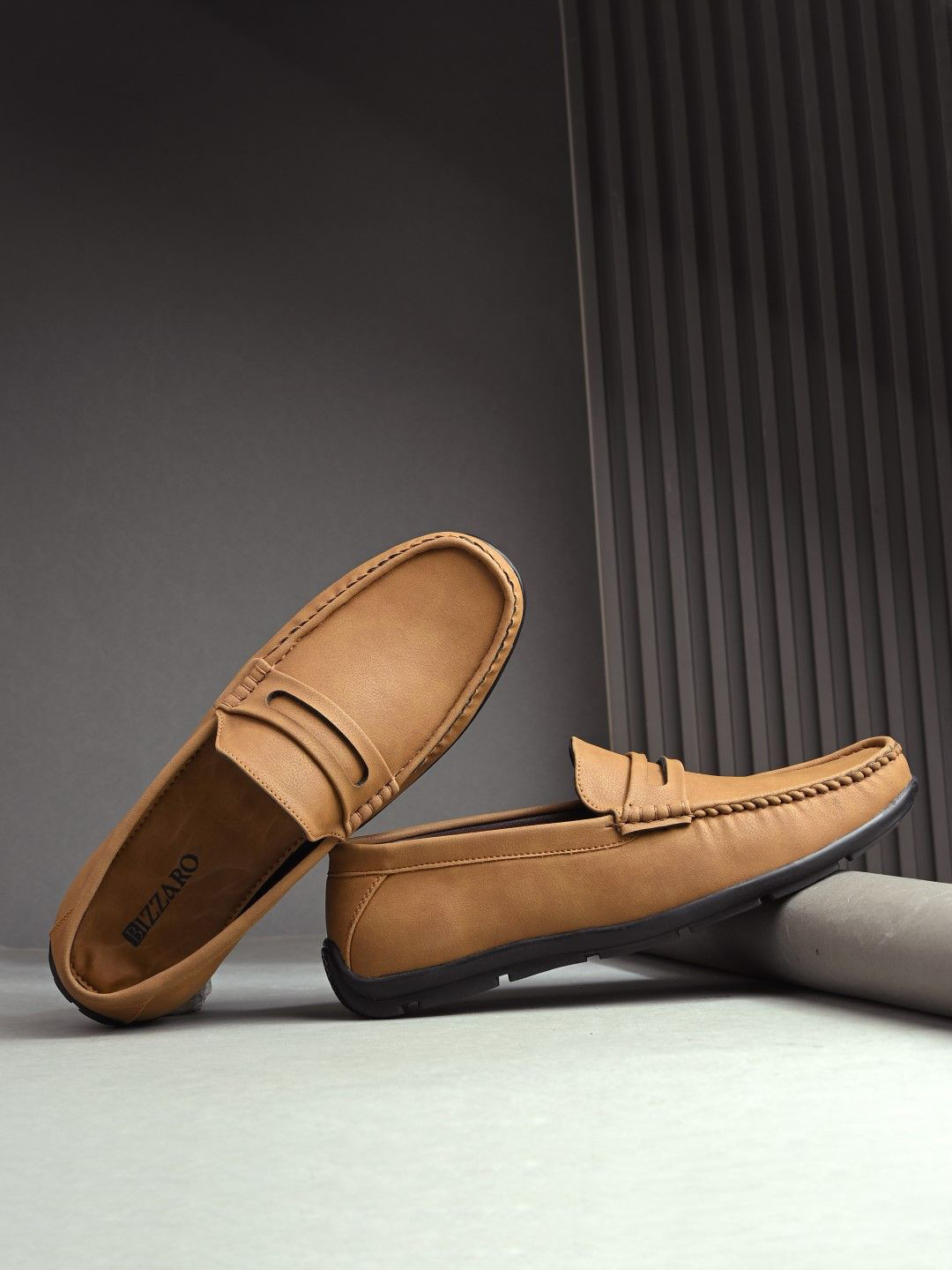 BIZZARO Men Round Toe Penny Loafers