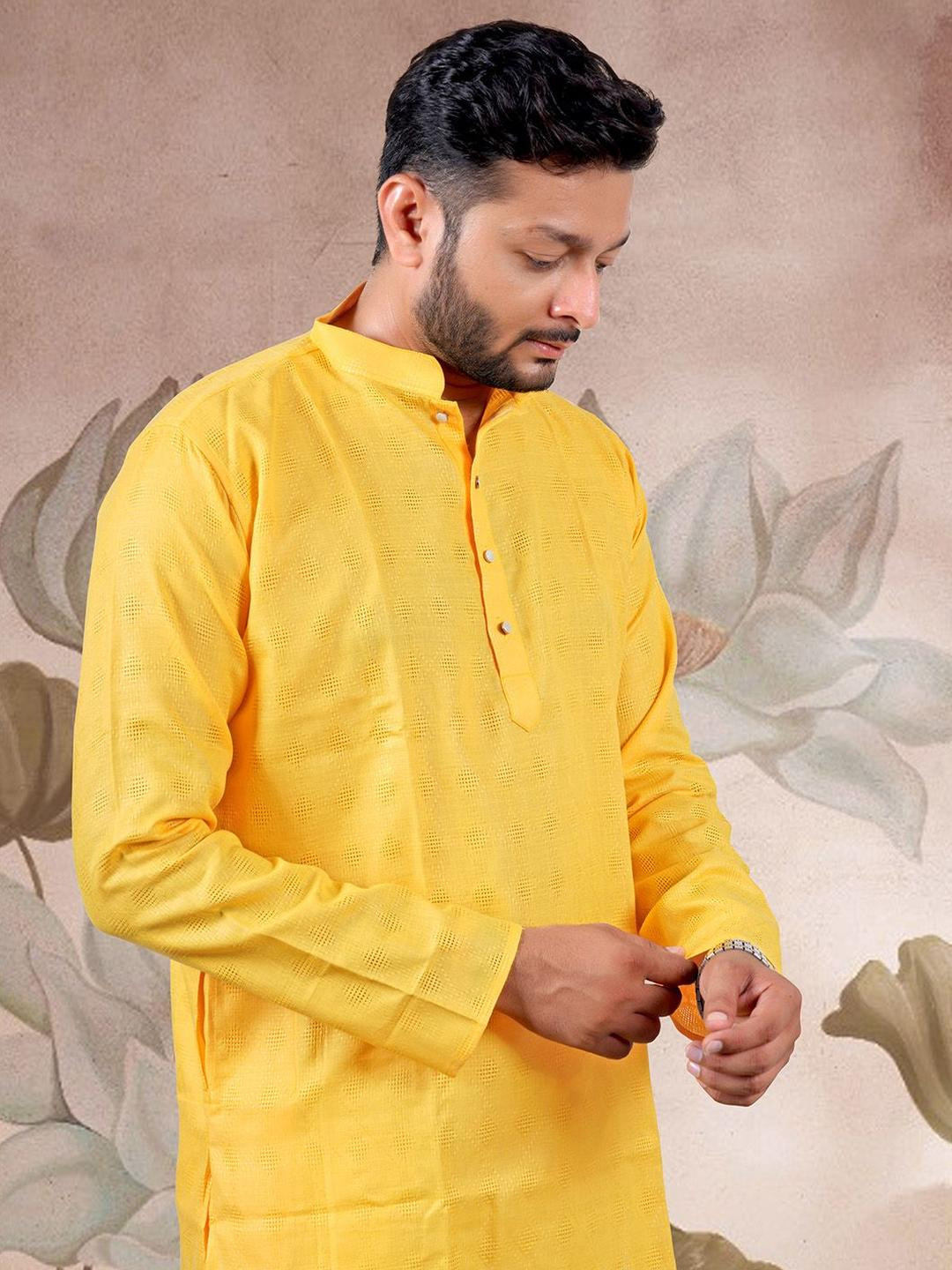 Varbandhan Men Solid Festive Straight Kurta