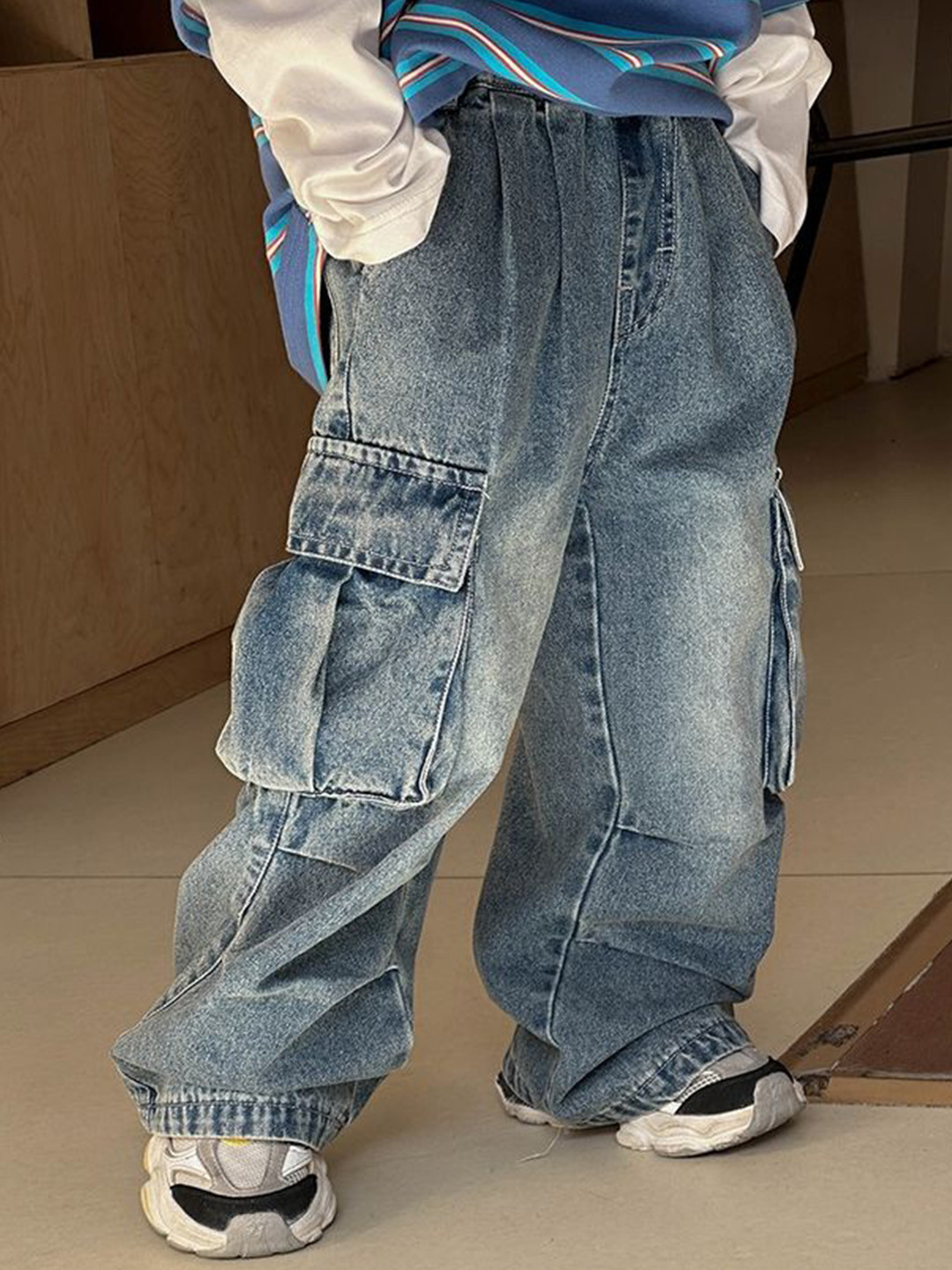 LULU & SKY Boys Mid-Rise Heavy Fade Pleated Cargo Styles Jeans