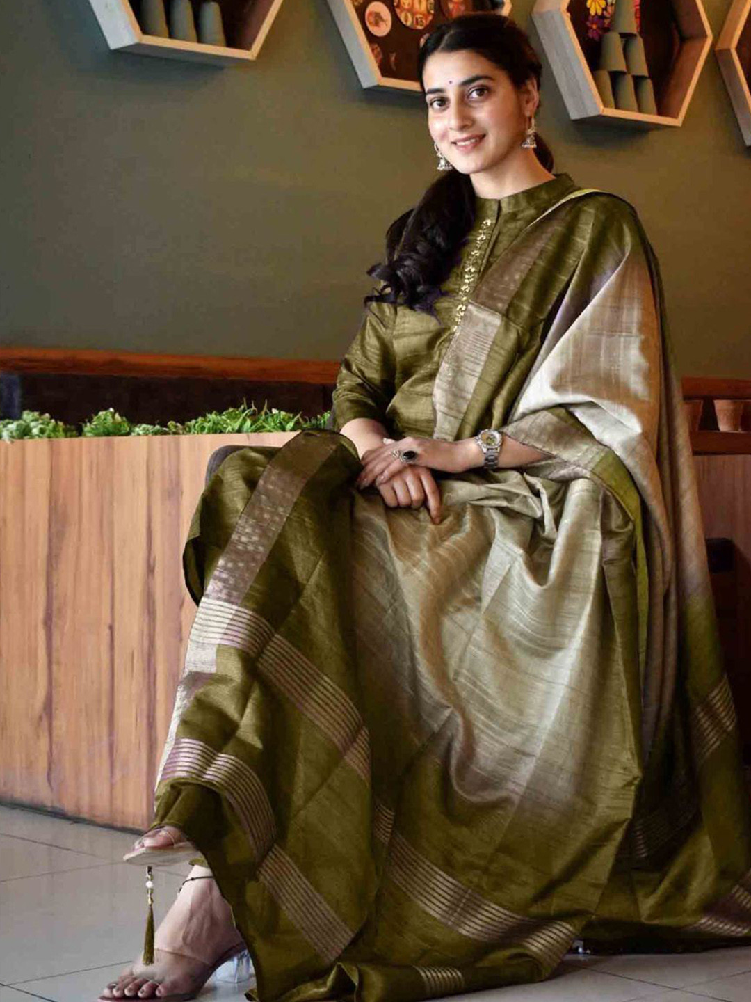 Geetha Creation Women Textured Anarkali Kurta with Trousers