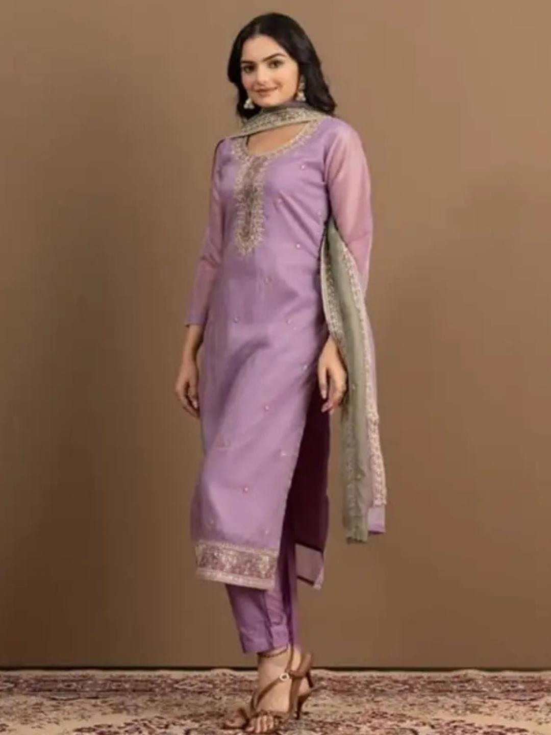 VARAMYA Floral Yoke Design Beads & Stones Kurta With Trousers & Dupatta