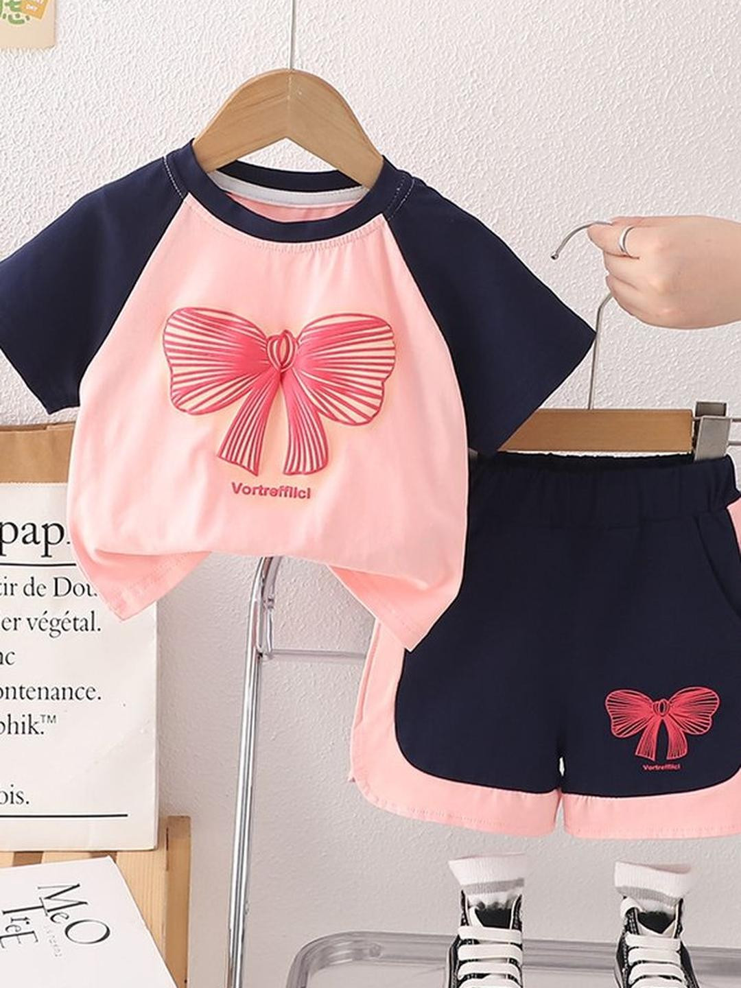 LULU & SKY Girls Bow Printed T-shirt With Shorts