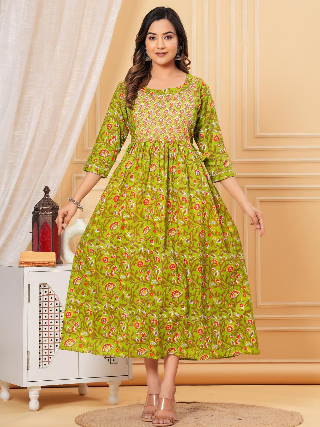 CLOTHYCORP Green Pure Cotton Kurti