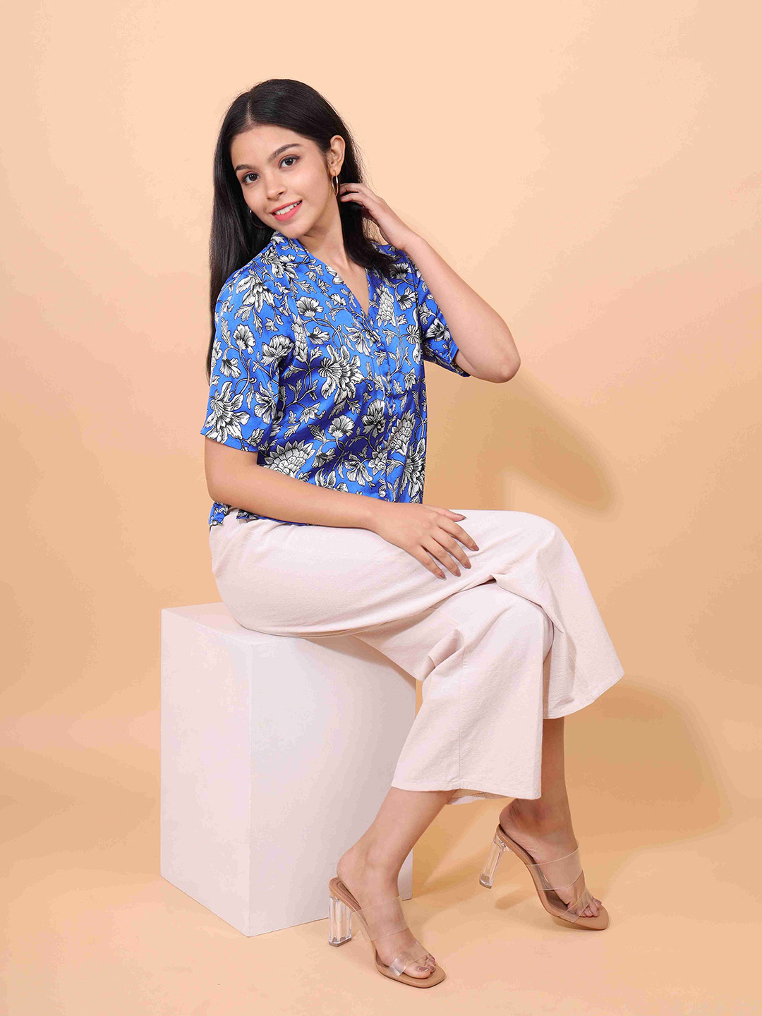 Luxe Weaves Relaxed Fit Floral Printed Spread Collar Satin Shirt