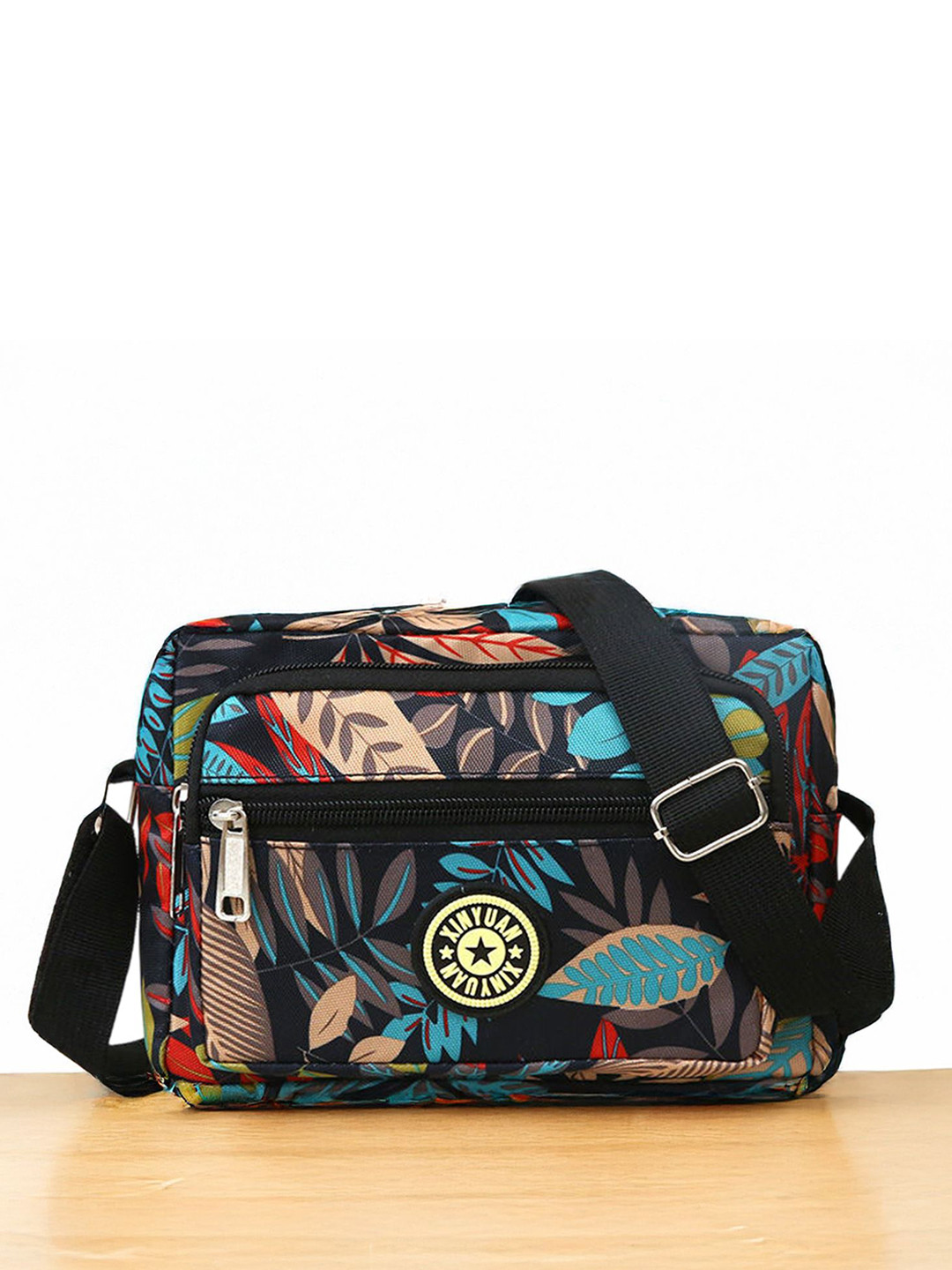MOMISY Floral Printed Structured Sling Bag