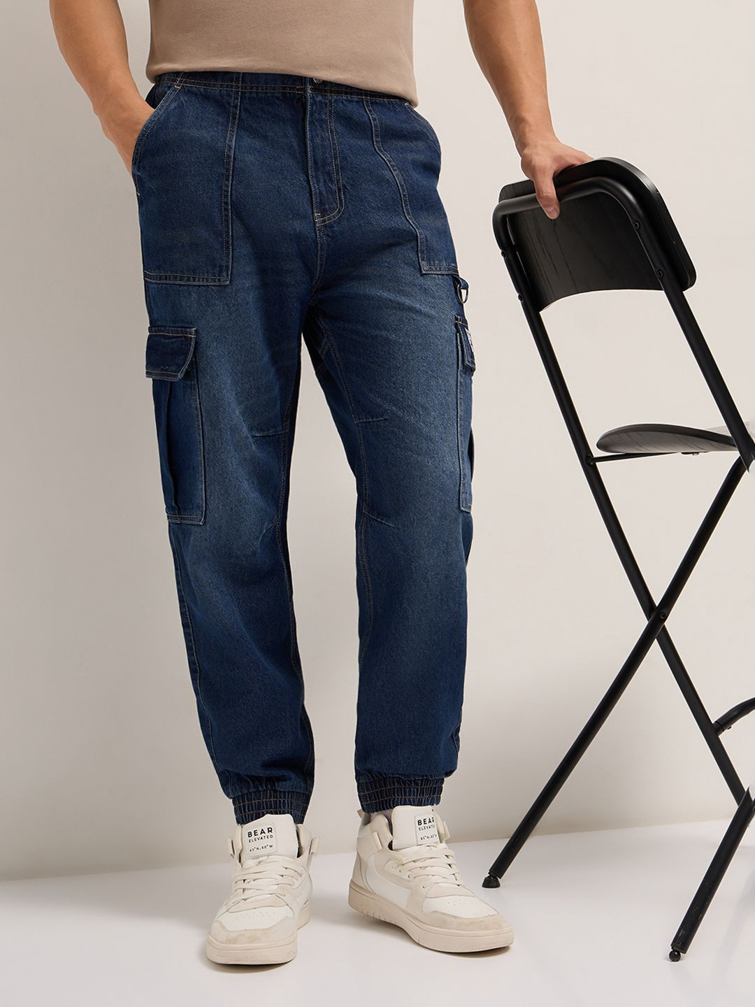 THE BEAR HOUSE Men's Pure Cotton Jogger-Style jean with Cargo Pockets