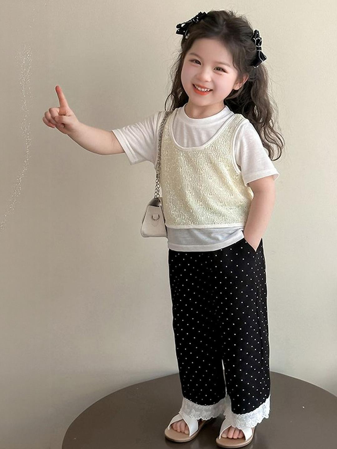 LULU & SKY Girls Pure Cotton Top Eith Pyjamas