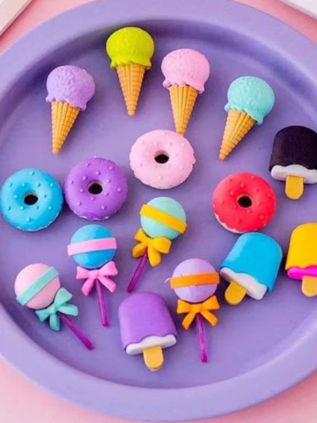 Kalra Magic Set Of 16 Piece Food Erasers