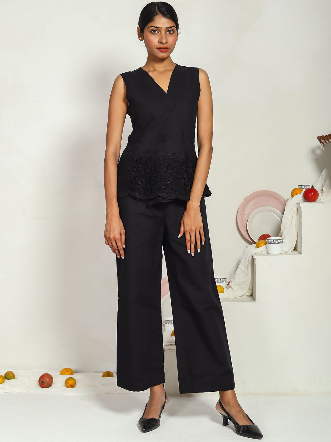AKANYA Self Design Pure Cotton V-Neck Tunic With Trousers Co-Ords