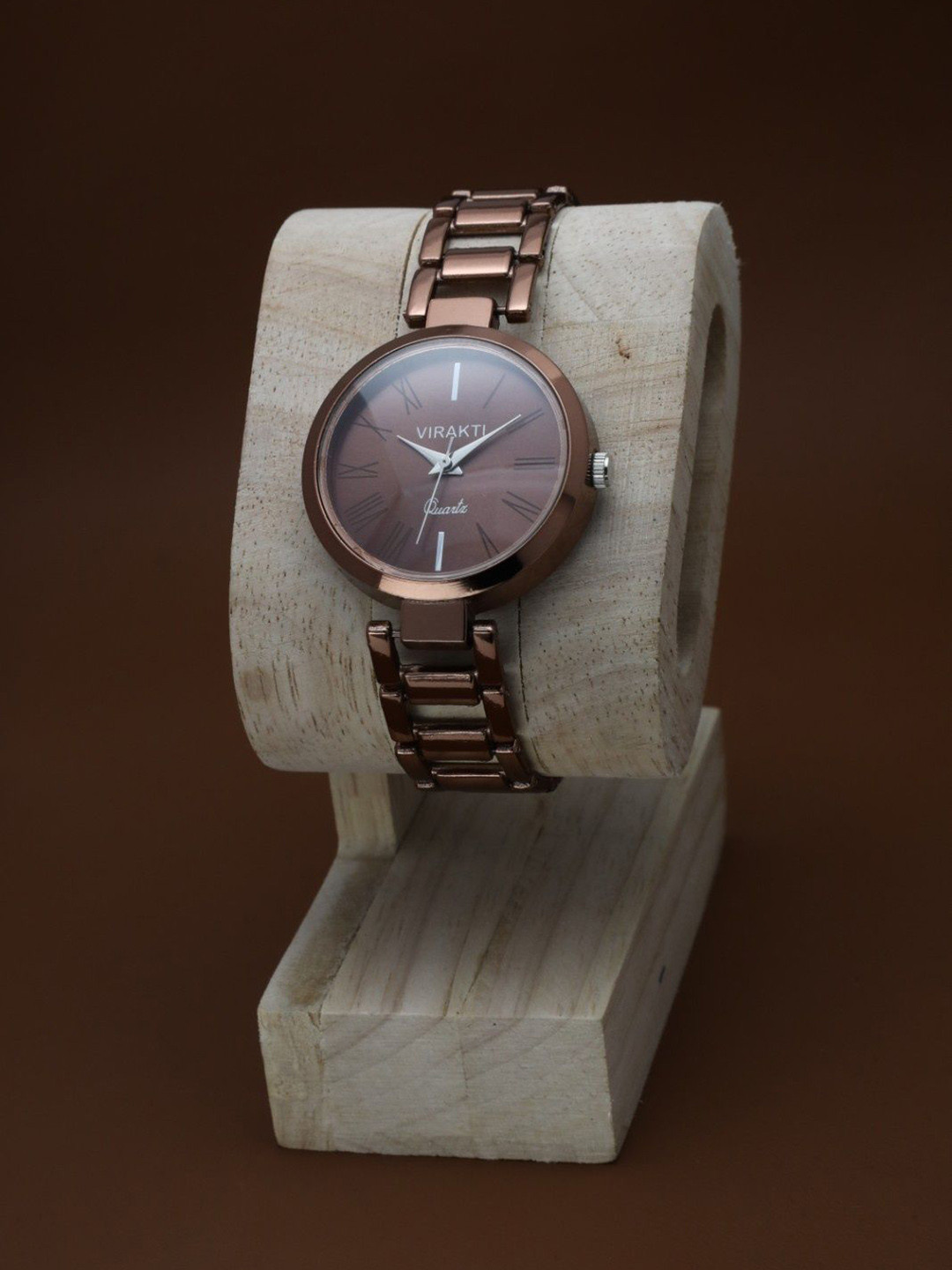 VIRAKTI Women Brass Dial & Metal Straps Analogue Watch SAT-08-BROWN
