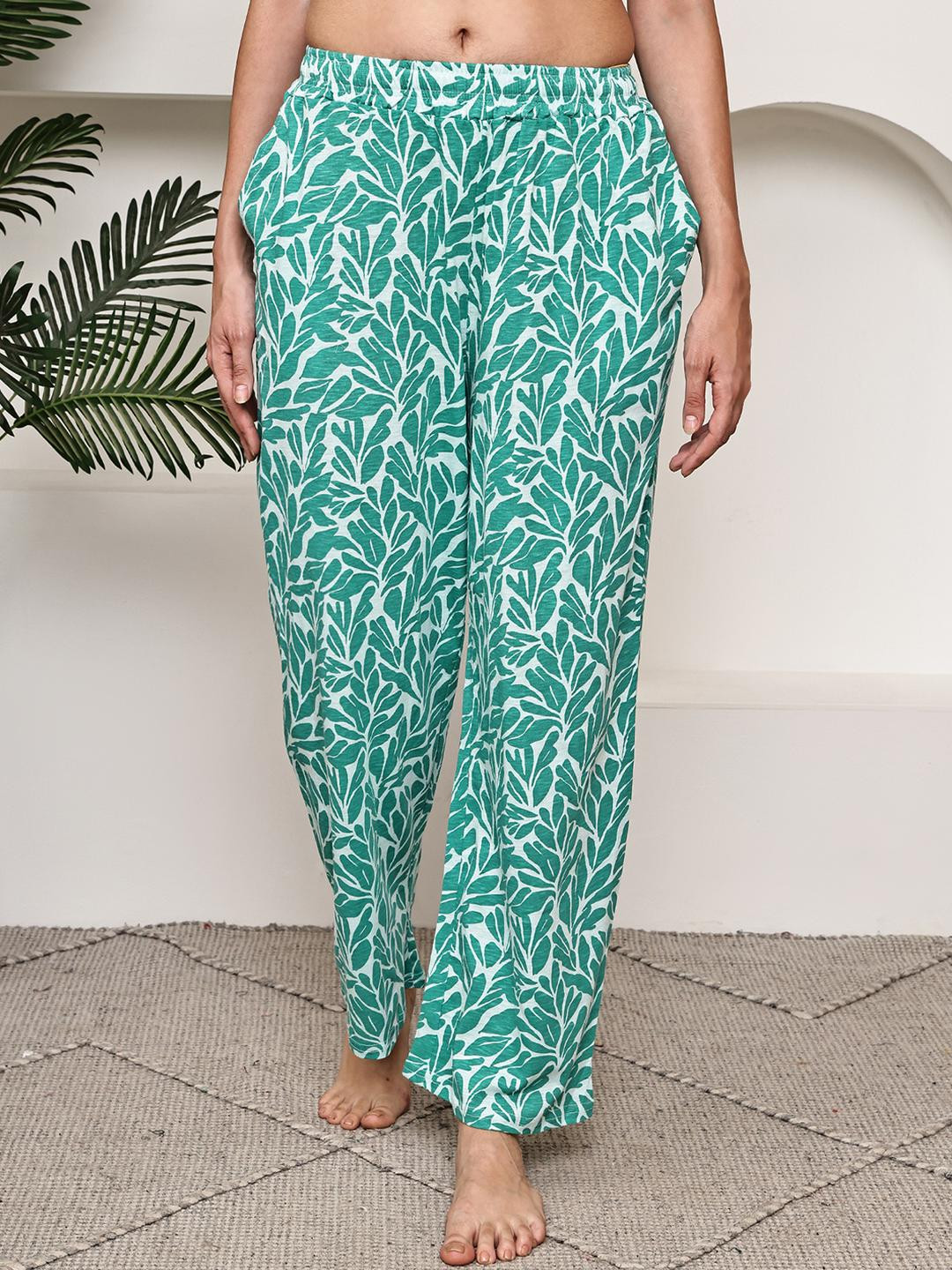 GRAGE Women Leaf Printed Lounge Pants