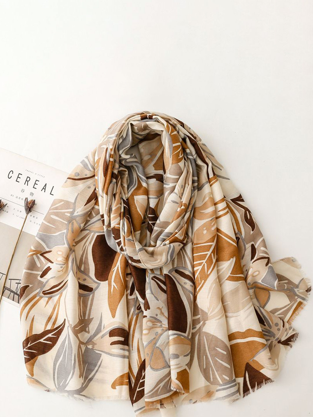 QUECY Printed Stoles