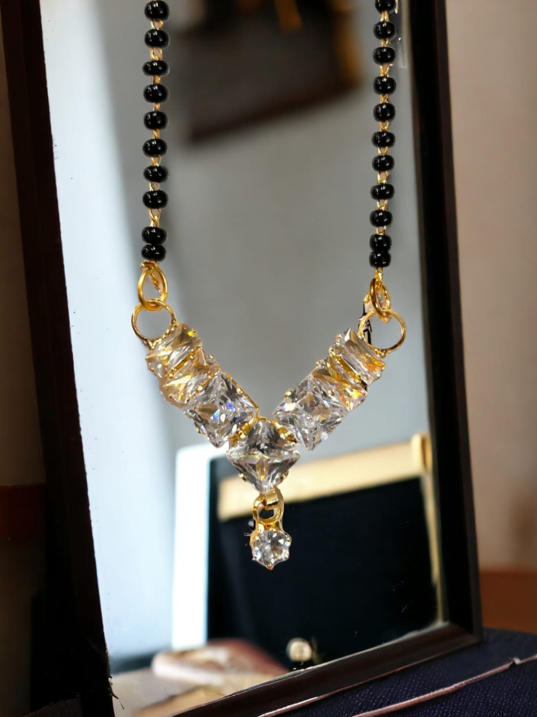 MAA sitala store Gold-Plated Artificial Stones Studded And Beaded Mangalsutra