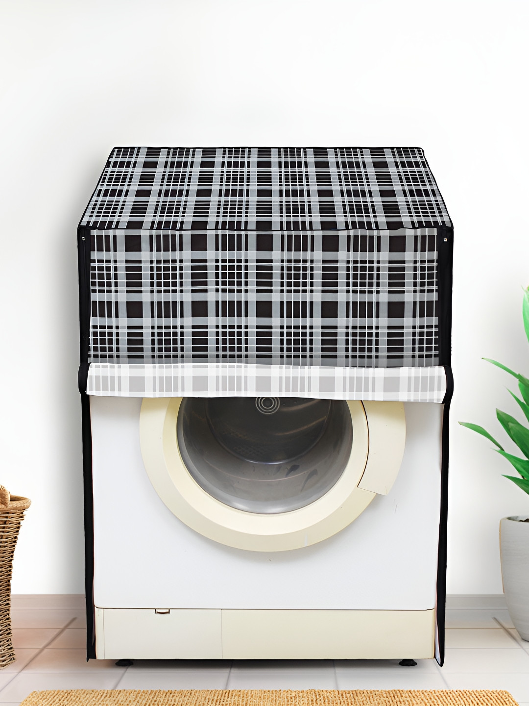 DREAM CARE Black Printed Dustproof & Waterproof Front Loading Washing Machine Cover 5Kg