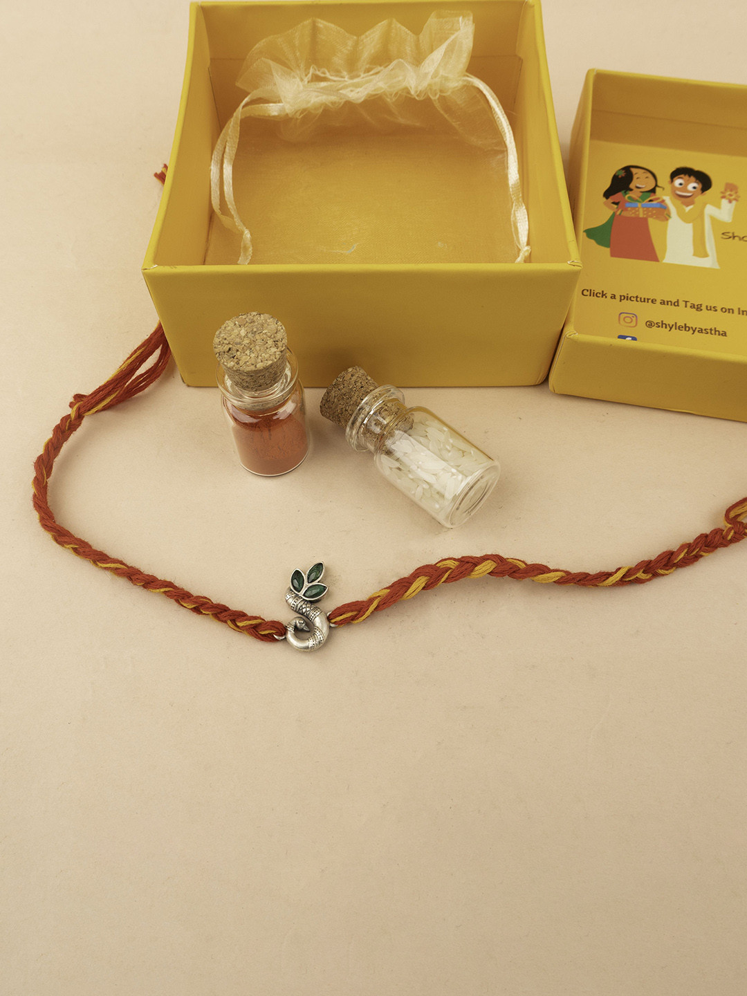 Shyle 925 Sterling Silver Artificial Stones Studded Moh Intricate Peacock Thread Rakhi