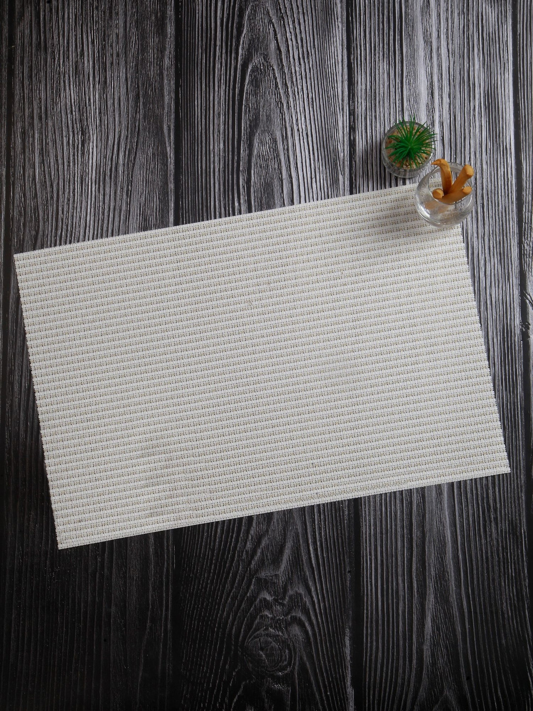 OBSESSIONS 6-Pcs Cream PVC Dining Table Placemats