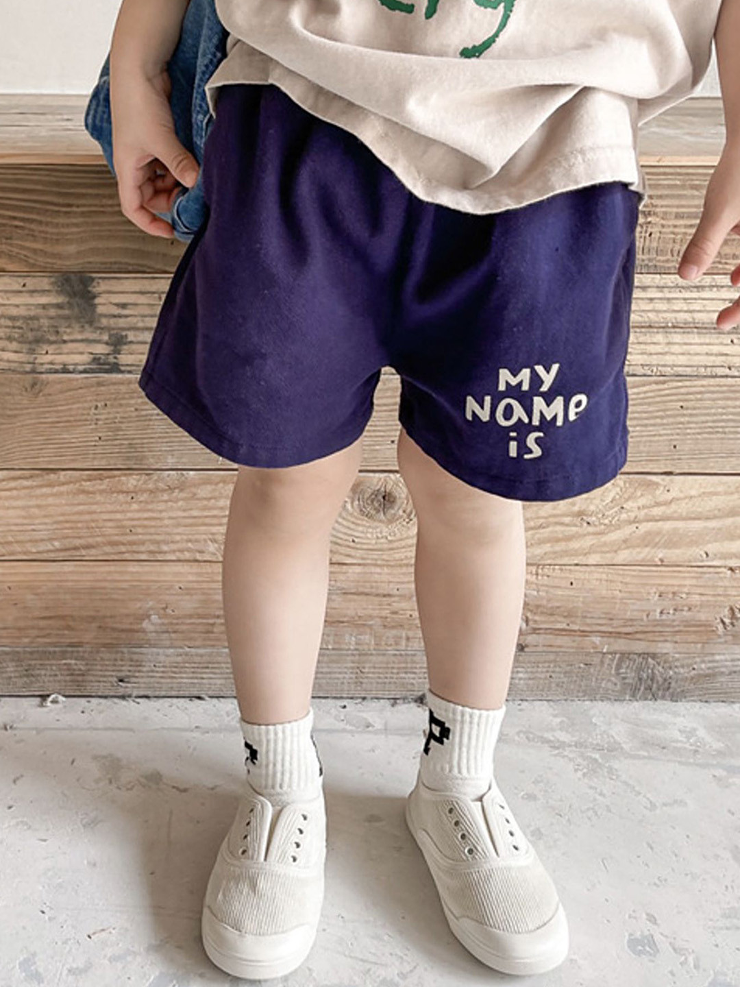 LULU & SKY Girls Typographic Loose Fit Mid Rise Shorts