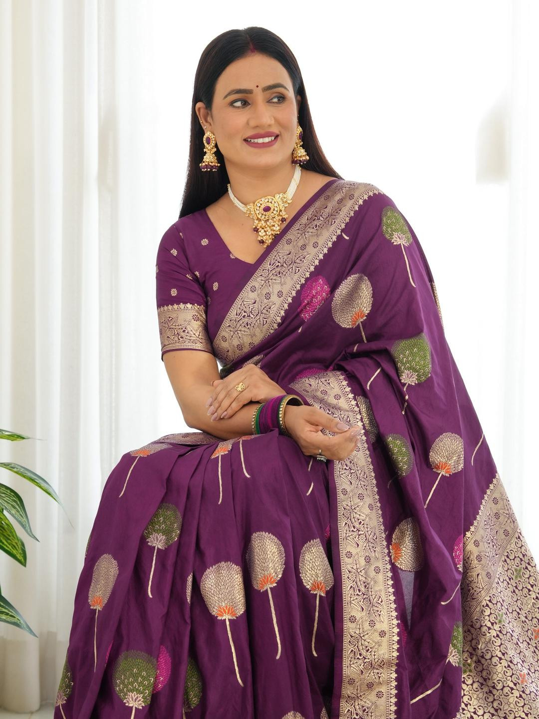 Panzora Floral Woven Design Zari Khadi Georgette Saree