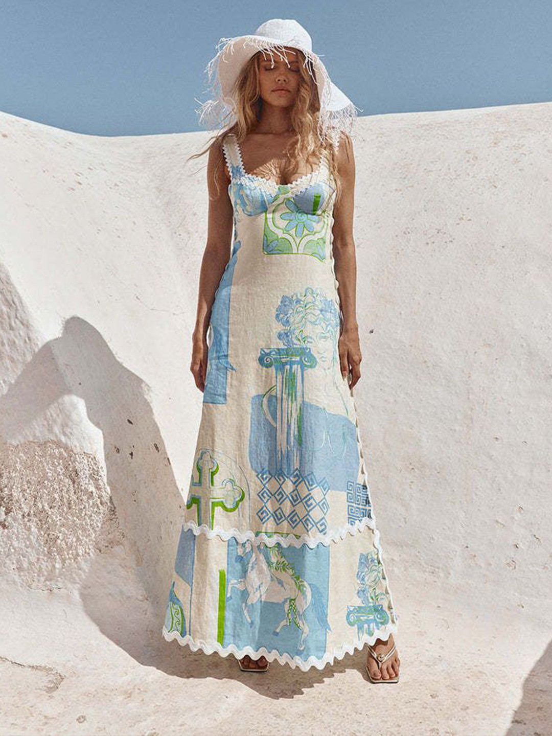 MIAKEE Melnik Printed Maxi Dress