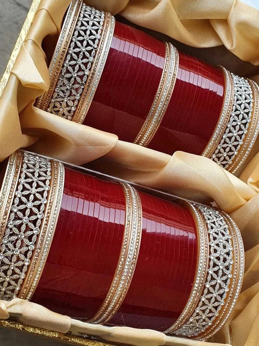 HouseOfCommon  Red Plastic Pearls Bangles